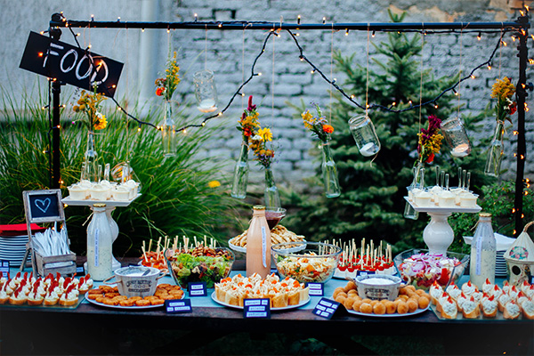 Holiday Parties at Eclipse Restaurant + Lounge